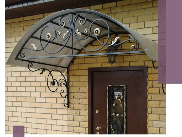 Изготовление козырьков из металла под ключ в Нефтекамске