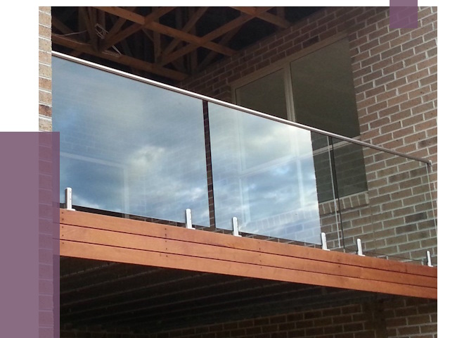 Стеклянные парапеты на крыше и террасе в Нефтекамске от 11552 руб. | ПРОЛЁТ-Нтк