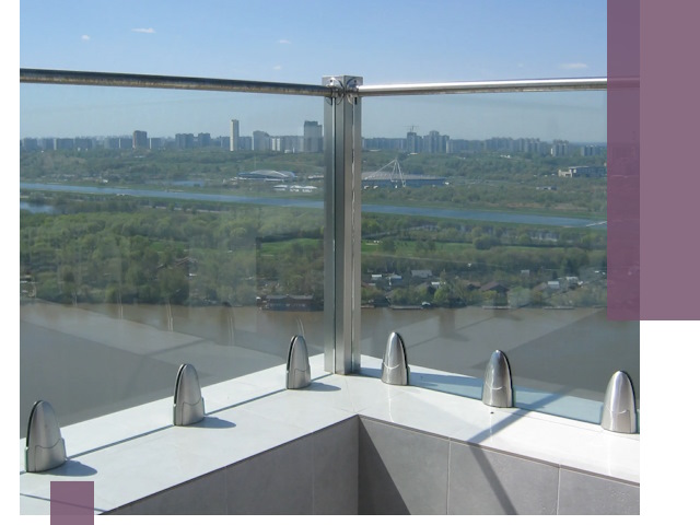 Стеклянные парапеты премиум класса в Нефтекамске для домов и бизнесов